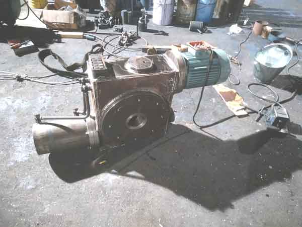  鐢墊恫鍔ㄨ漿瑙掑櫒